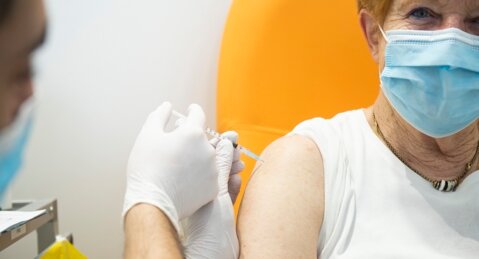 Même vacciné·e, je continue à participer à Specchio-COVID19